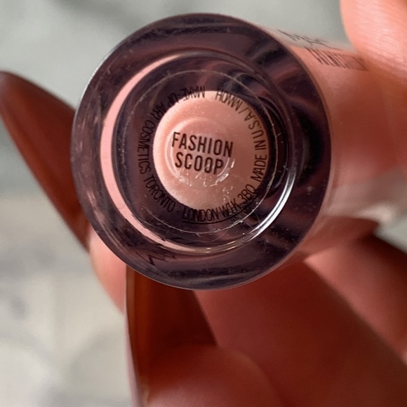 FASHION SCOOP MAC CREMESHEEN GLASS Limited Edition - Picture 5 of 12